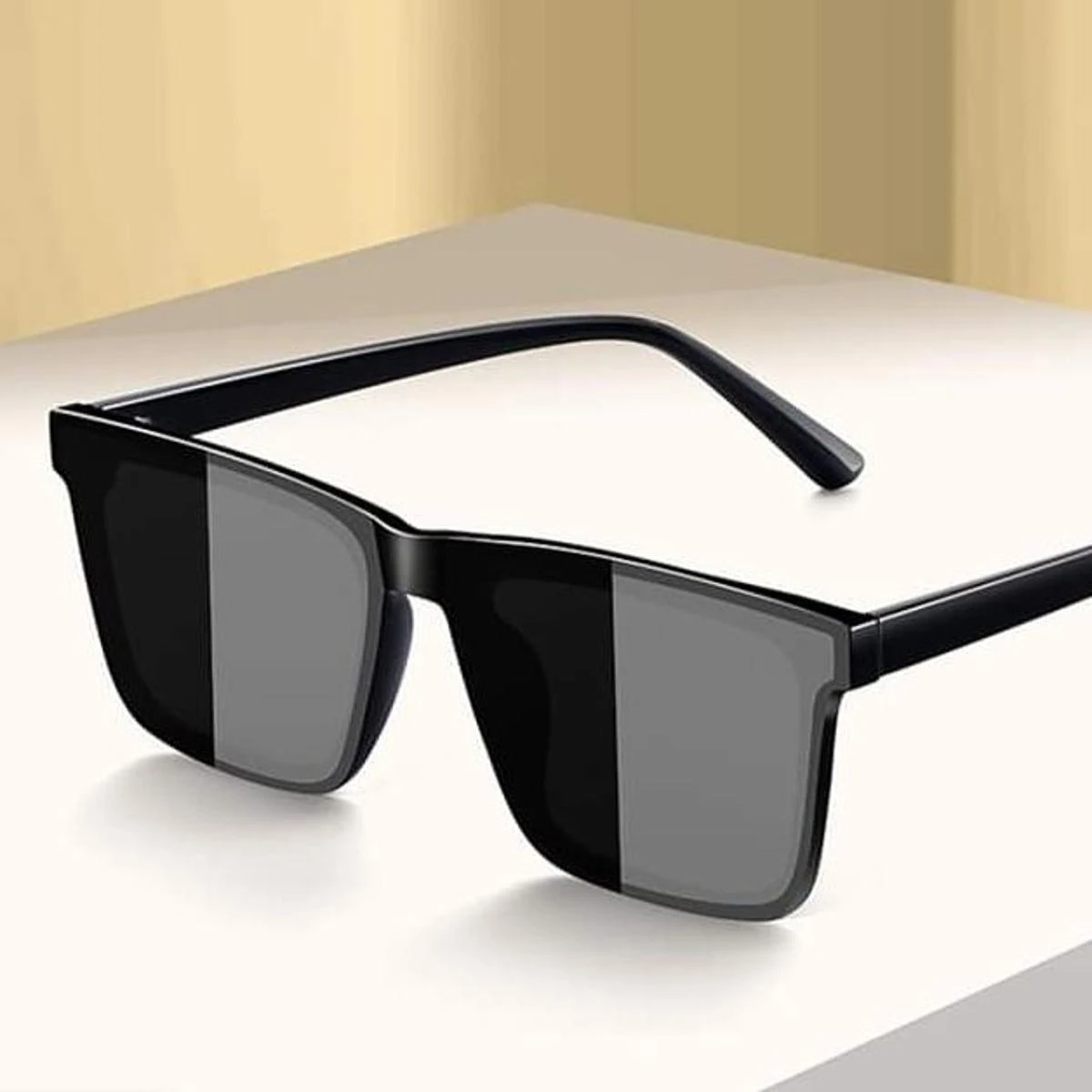 Double poly sunglass